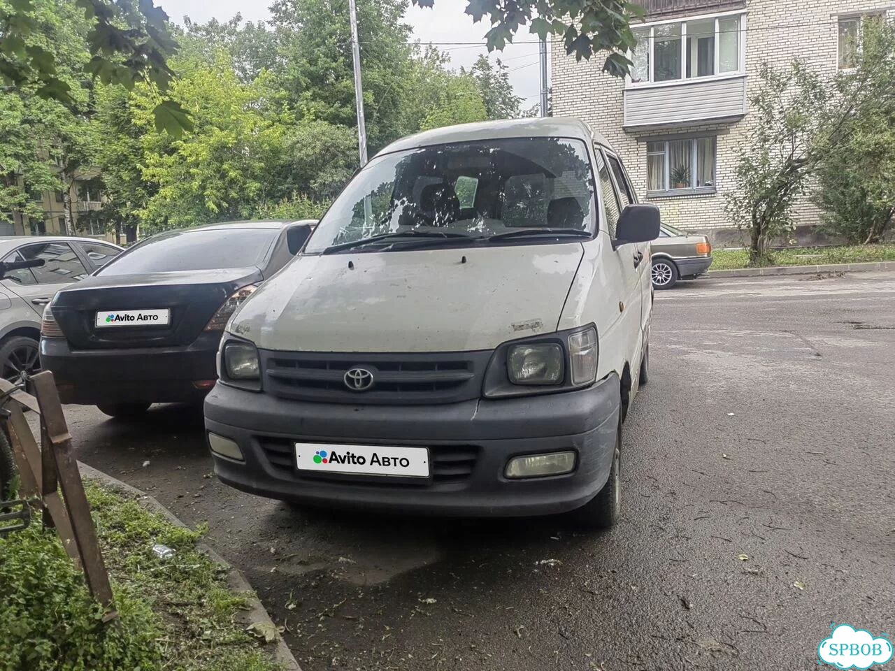 Toyota Town Ace 2.2 AT, 2000, битый, 400 000 км фото 1