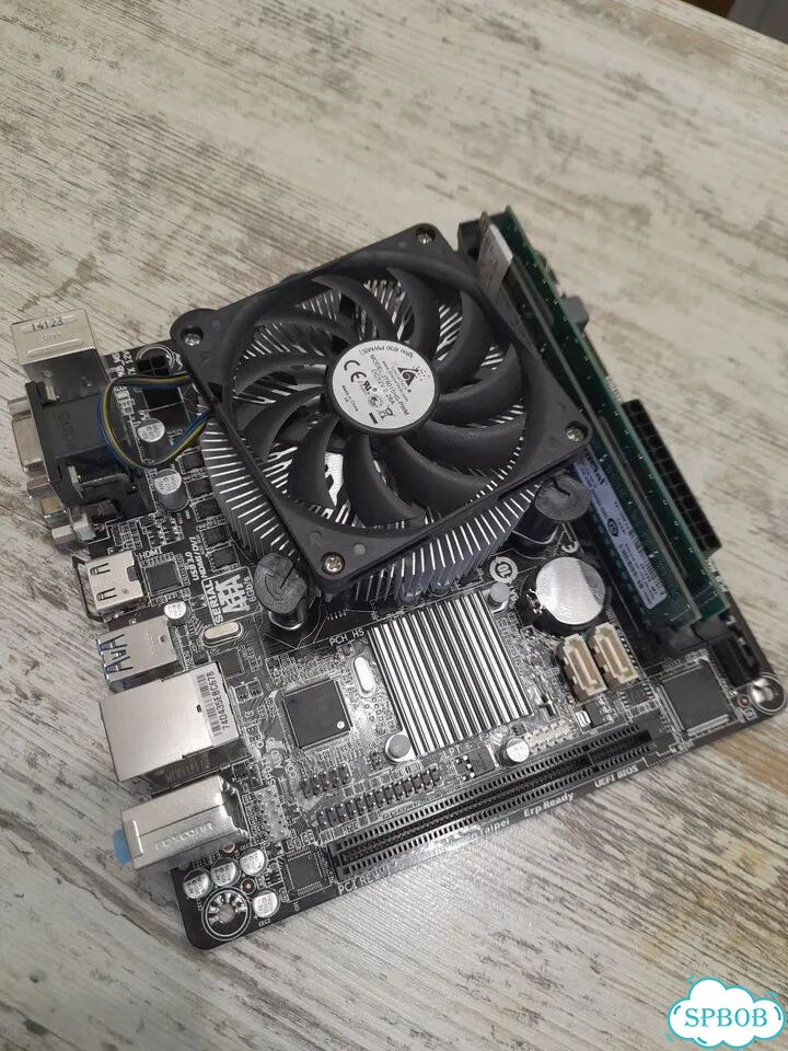 Комплект mini itx GA-H81N-D2H фото 2