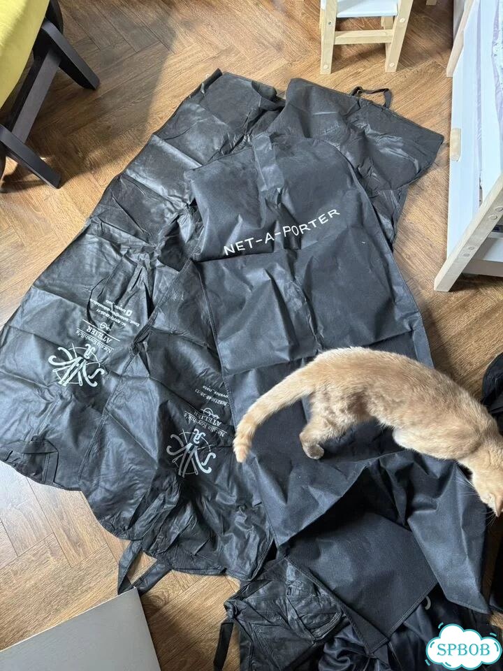 Кофр для одежды/чехол для одежды фото 1