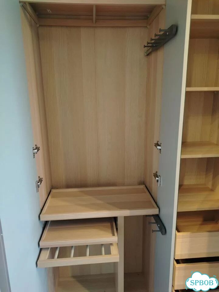 Шкаф распашной трёхстворчатый Ikea Pax фото 4