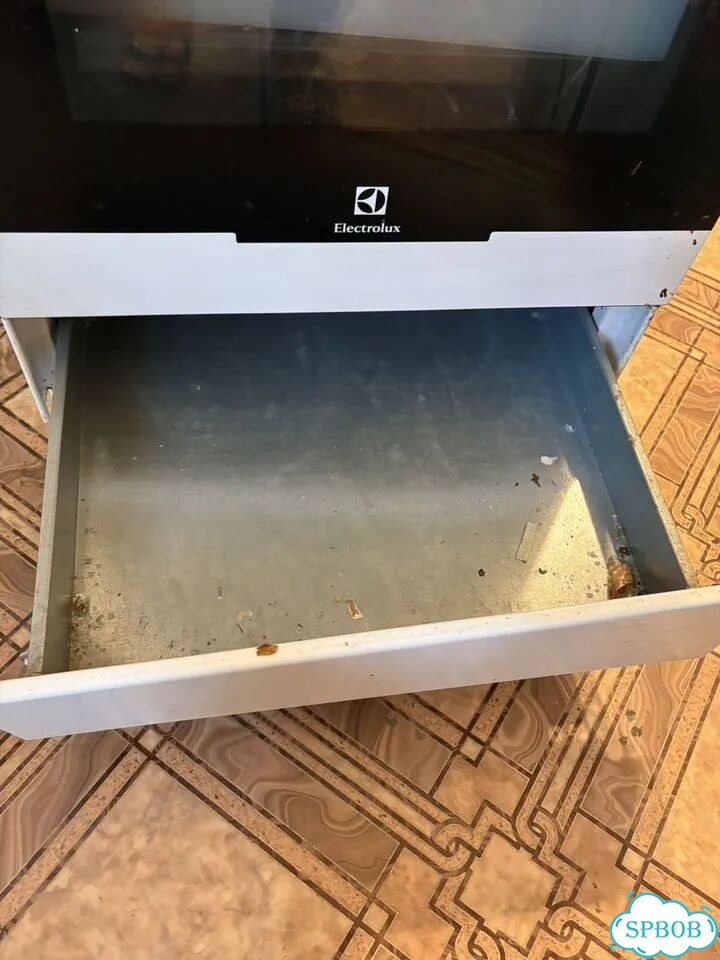 Электрическая плита Electrolux EKC51300OW фото 3