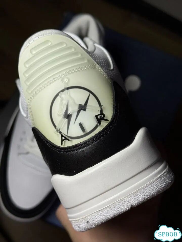 Nike Air Jordan 3 x Fragment 47.5 EUR фото 6
