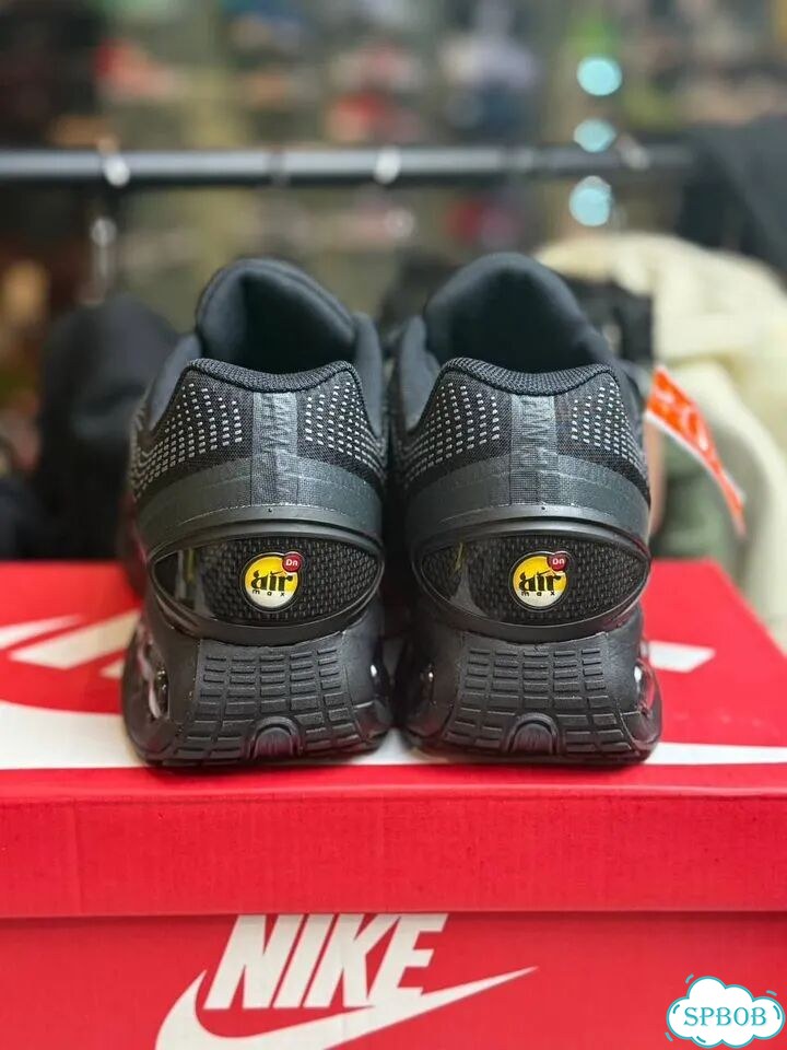 Кроссовки Nike Air Max DN фото 4