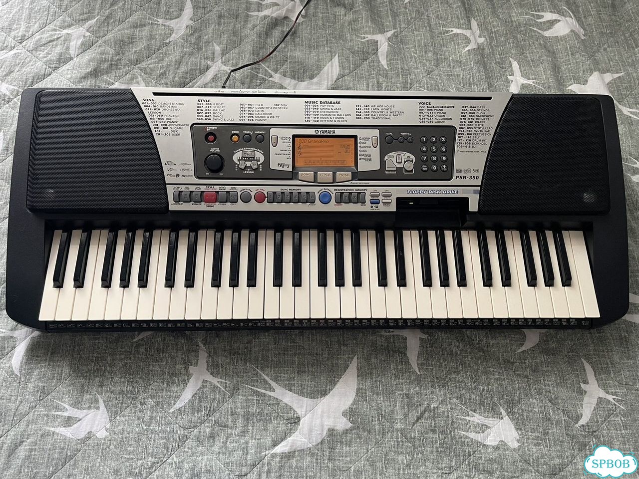 Синтезатор yamaha PSR-350 фото 1