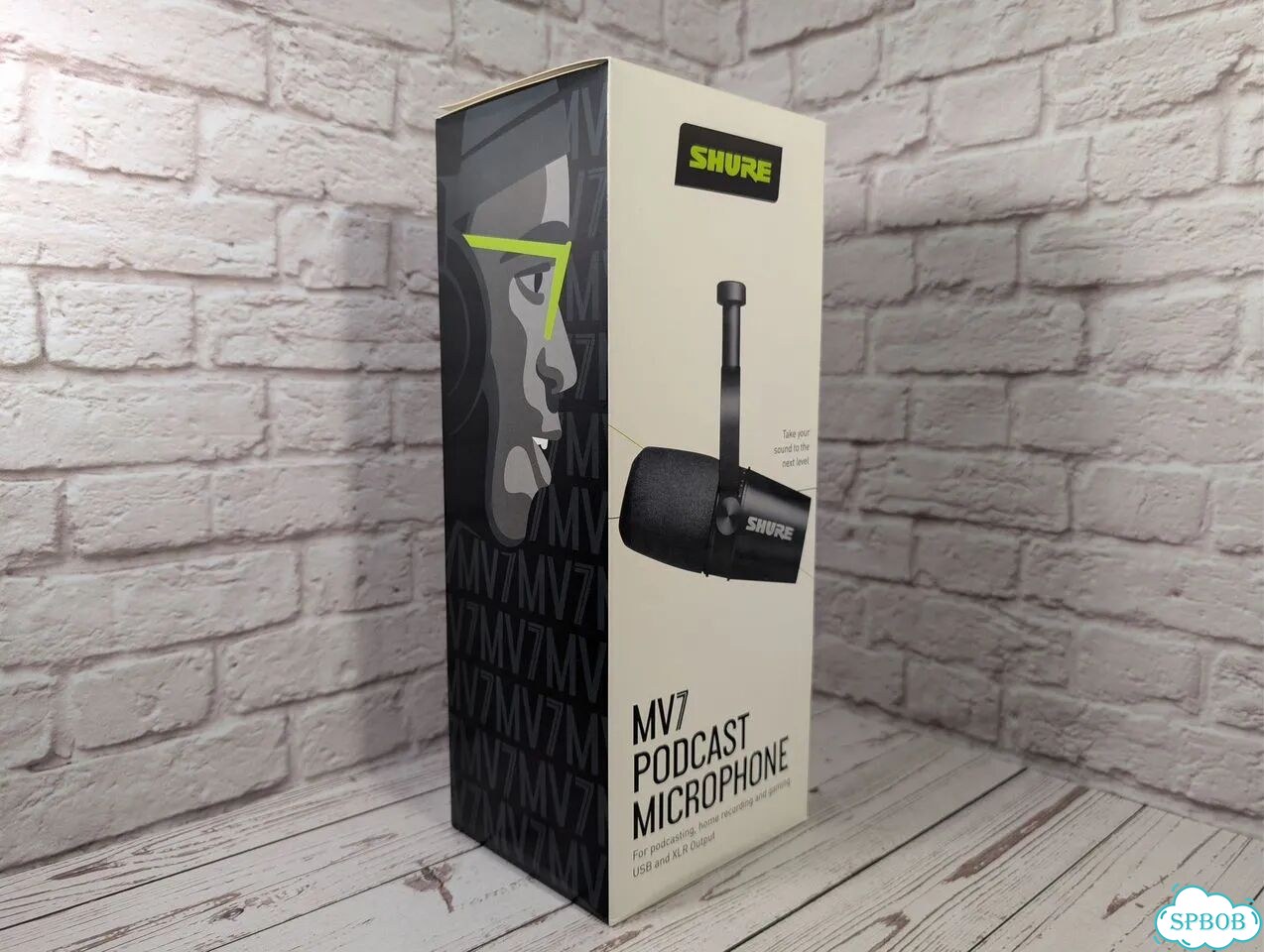 Shure MV7 вокальный и речевой микрофон фото 7