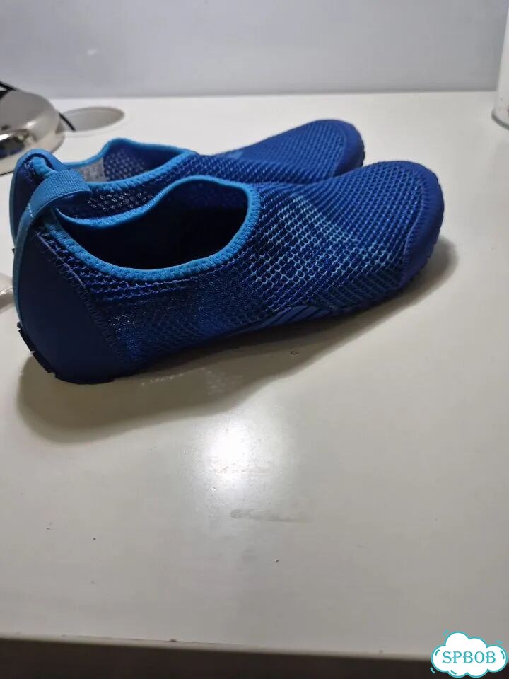 Аквашузы adidas оригинал 35 р-р фото 1