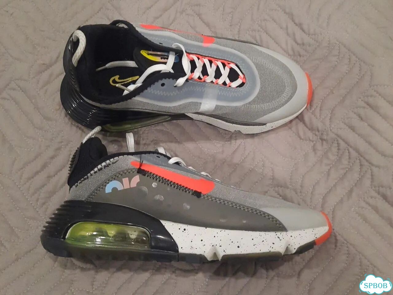 Кроссовки Nike женские,новые,37р фото 1