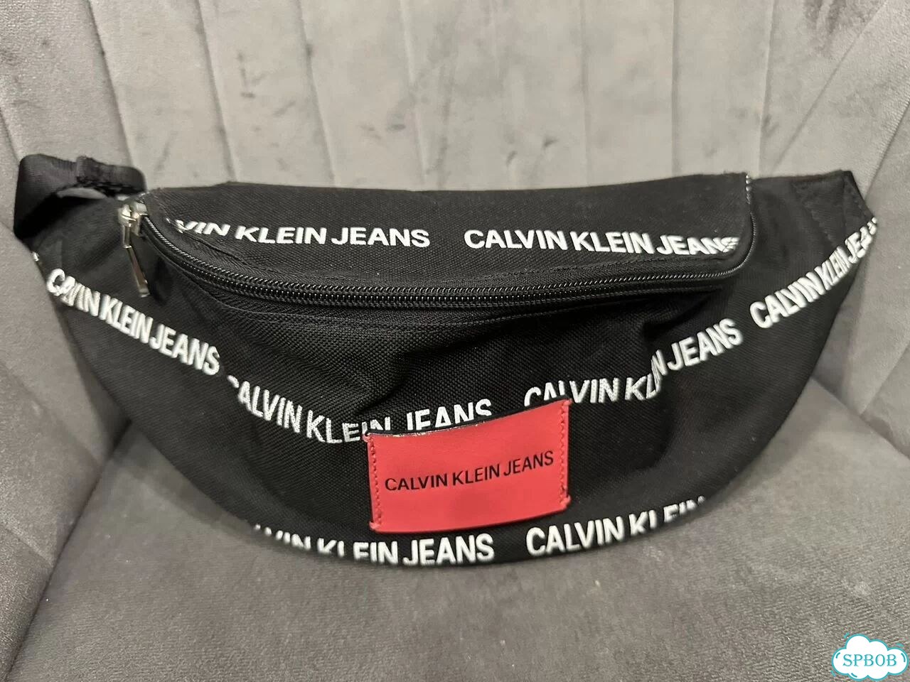 Поясная сумка calvin klein фото 1