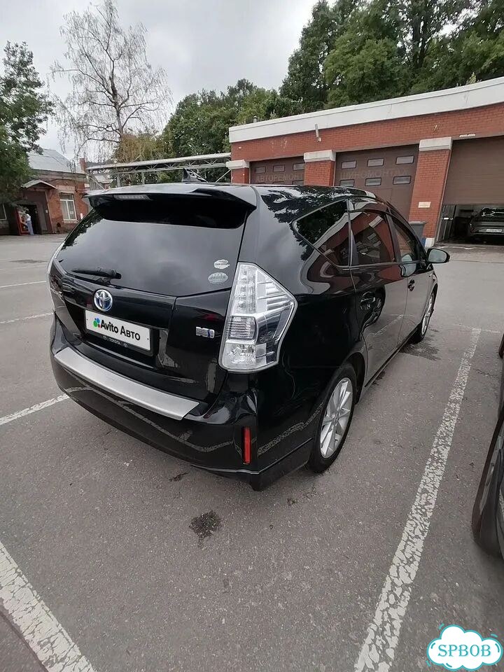 Toyota Prius Alpha 1.8 CVT, 2011, 195 000 км фото 4