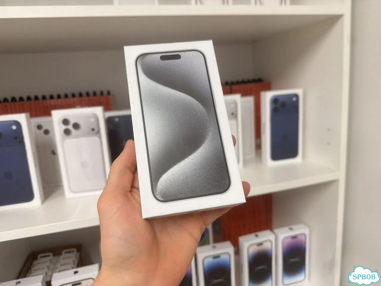 iPhone 15 Pro, 256 ГБ, SIM + eSIM фото 1