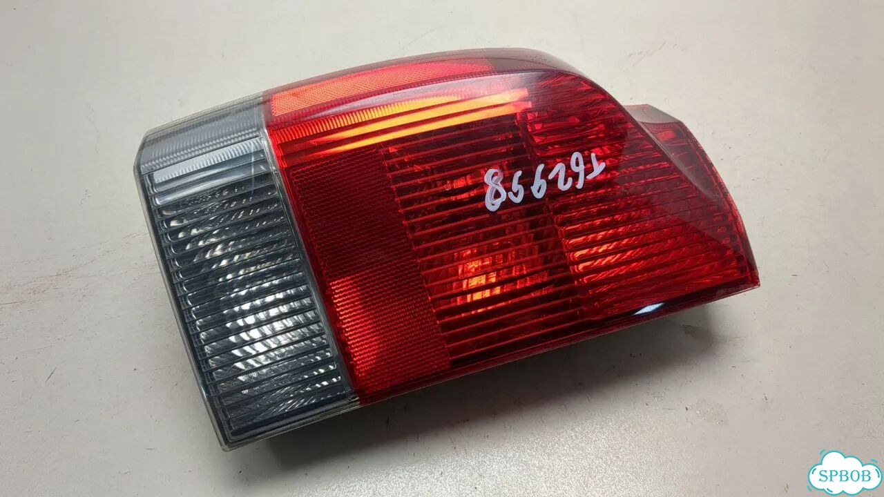 Фонарь (задний) левый Volvo XC70 фото 1