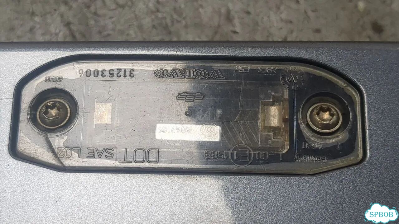 Подсветка номера Volvo S40 фото 2