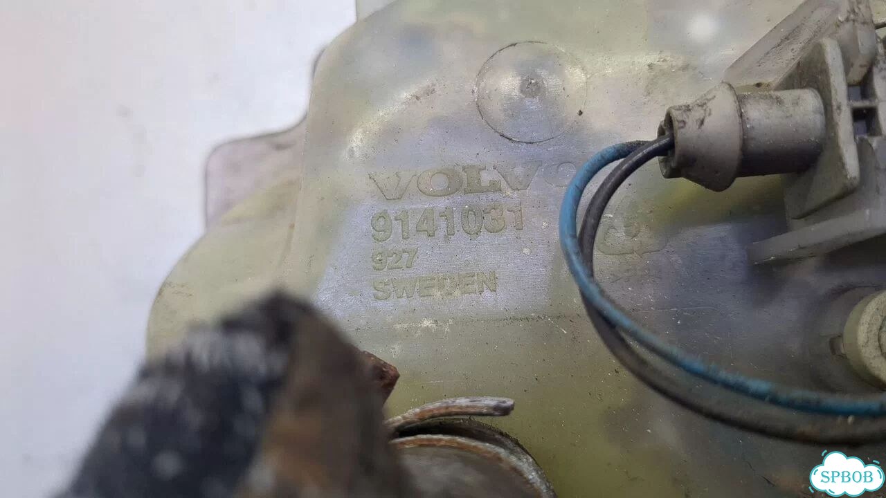 Бачок расширительный Volvo S70 / V70 фото 4