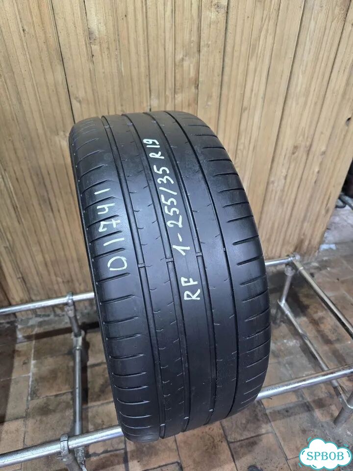 Pirelli P Zero PZ4 255/35 R19 96Y фото 3