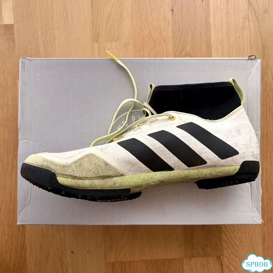 Велотуфли adidas gravel 43 фото 4