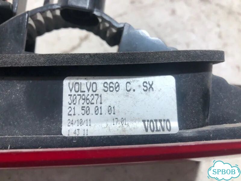 Фонарь левый Volvo S60 фото 4