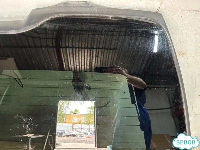 Дверь багажника Chevrolet Tahoe фото 4