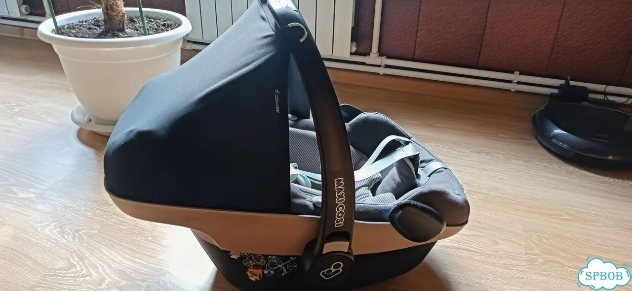 Автолюлька maxi cosi с базой isofix фото 1