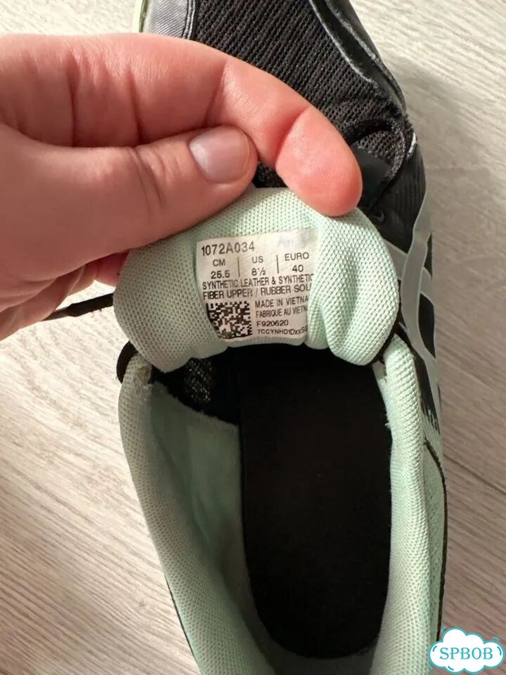 Asics волейбольныекроссовки фото 3