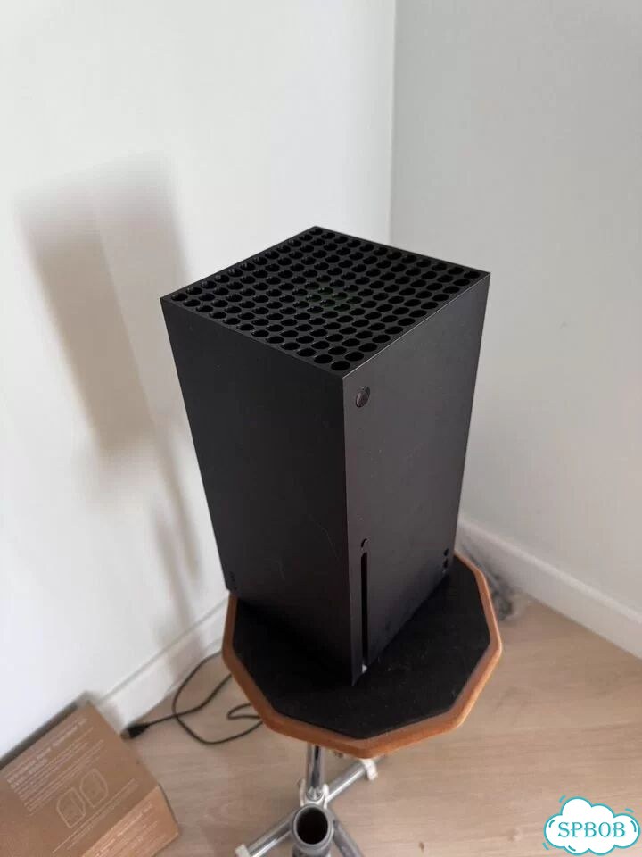 Xbox series X фото 1
