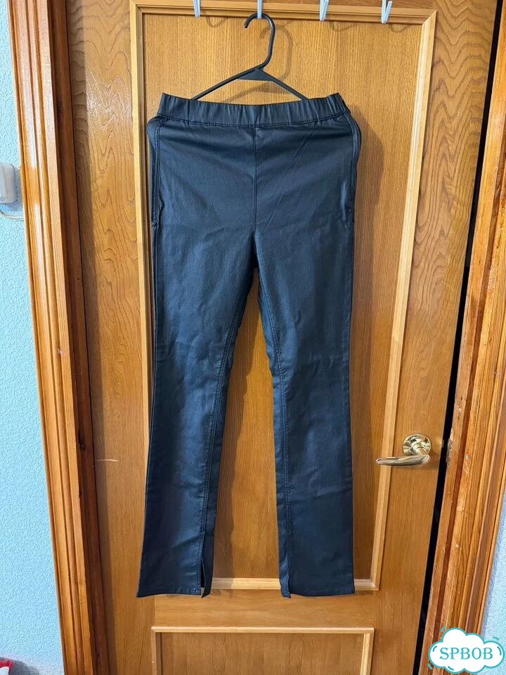 Брюки женские из кожзама фото 2