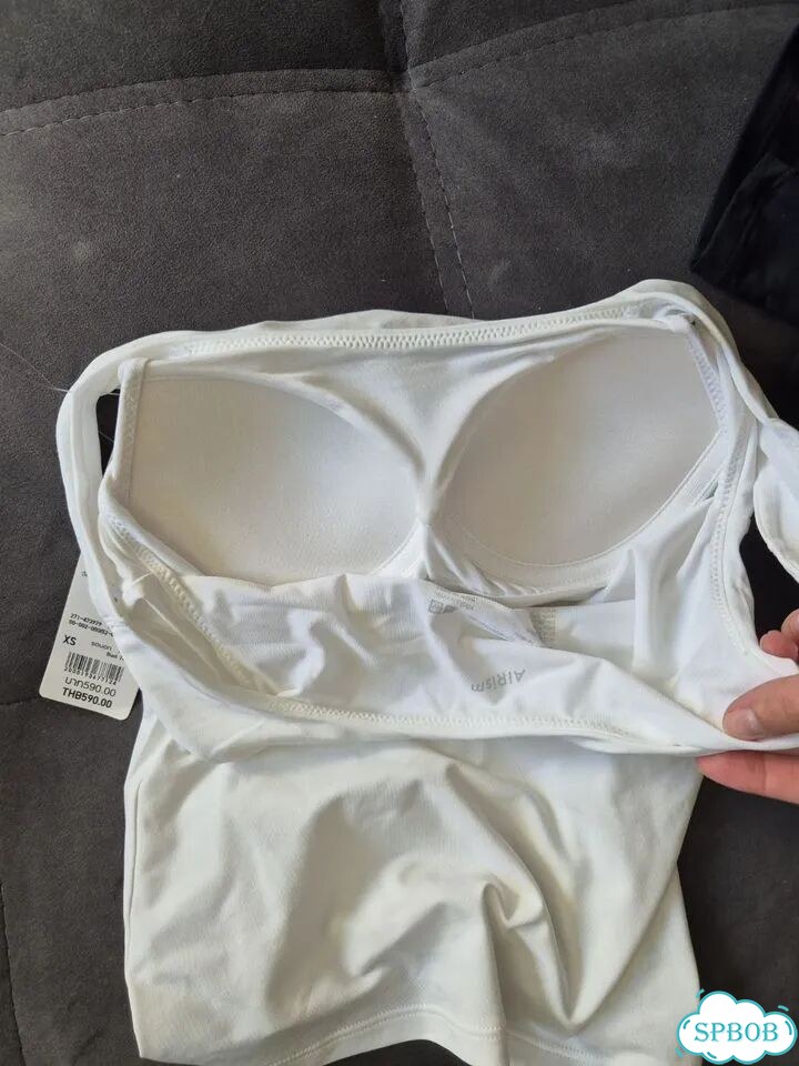 Uniqlo AIRism майки с чашечками XS, 2 шт,с бирками фото 4