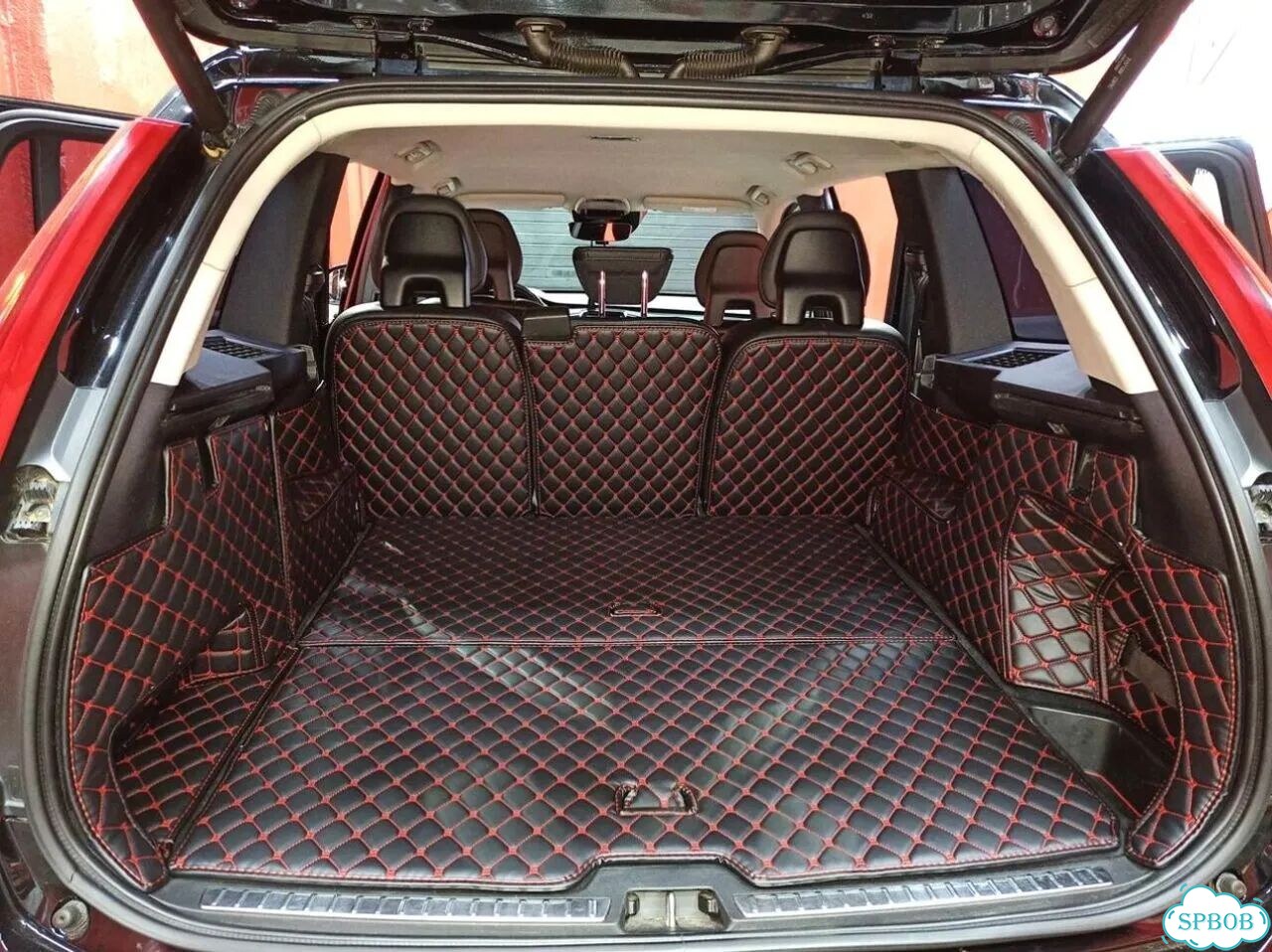 3Д коврики в багажник volvo XC90 фото 1