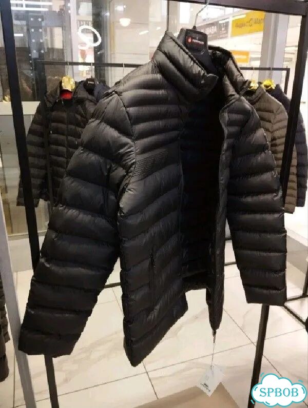 Демисезонная куртка Lacoste фото 6