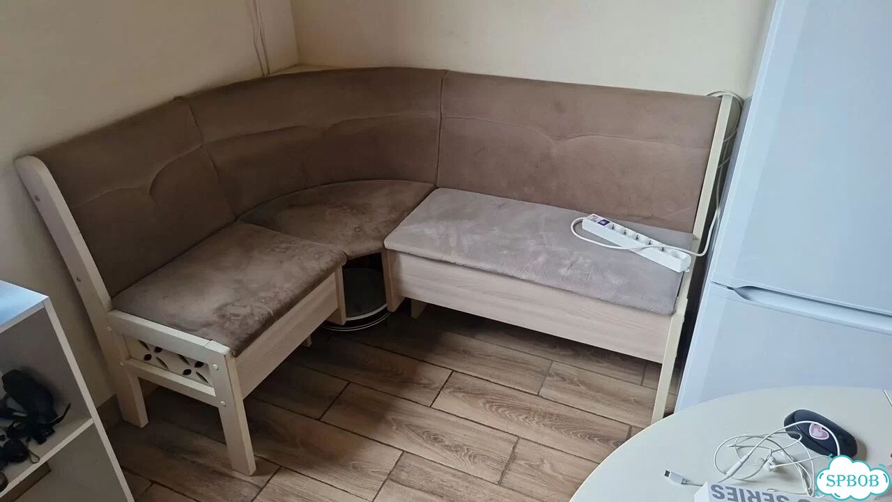 Кухонный уголок бу фото 1