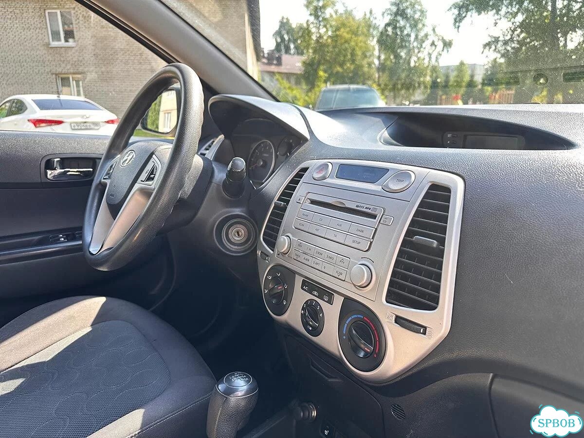 Hyundai i20 1.4 MT, 2010, 172 098 км фото 12