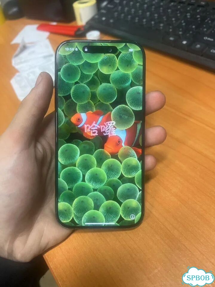 iPhone 16 Pro, 128 ГБ, eSIM фото 1