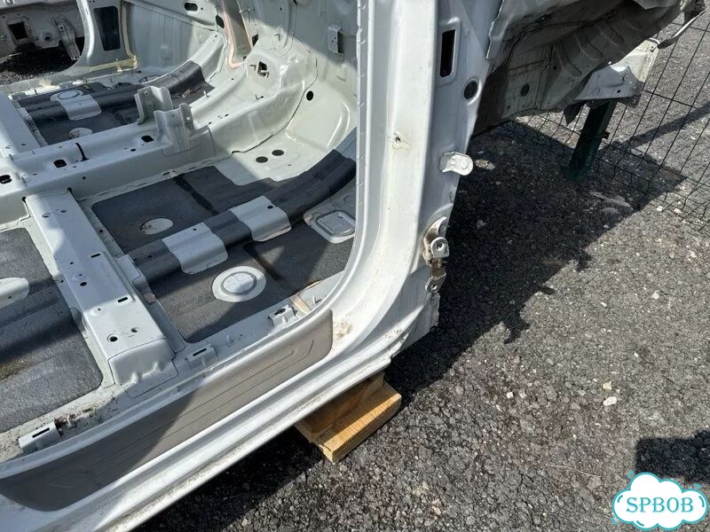 Порог кузова правый Kia Carnival YP D4HB 2018 фото 4