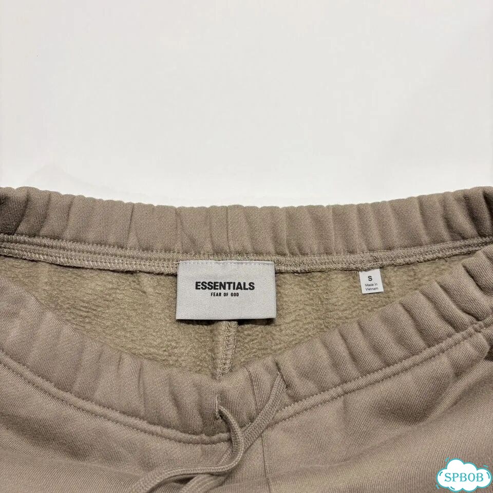 Шорты Fear of God Essentials фото 5