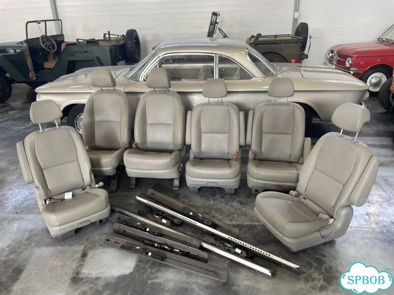 Сиденья комплект Kia Carnival YP D4HB 2018 фото 1