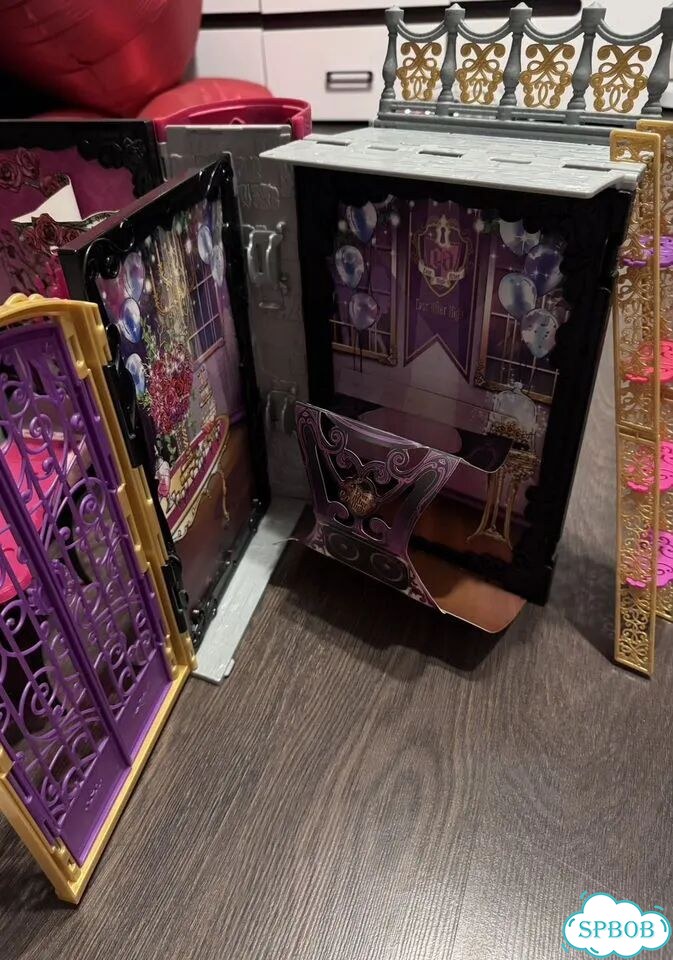 Ever After High Кукла с домиком-книгой фото 2