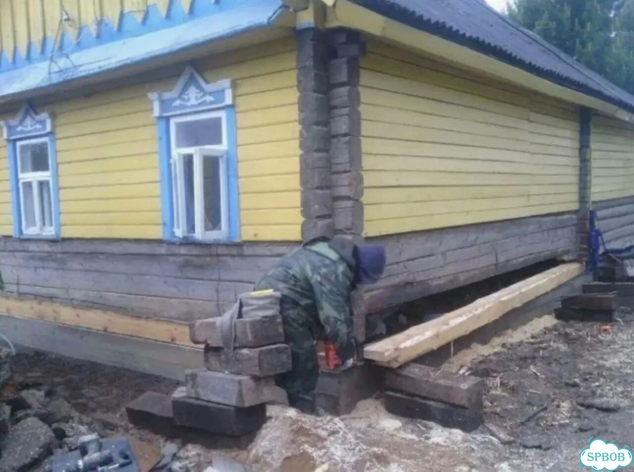 Ремонт домов. Замена венцов. Подъем домов фото 2