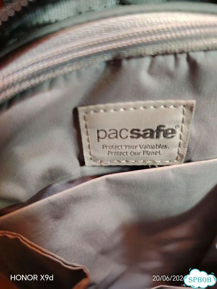 Сумка pacsafe через плечо фото 4