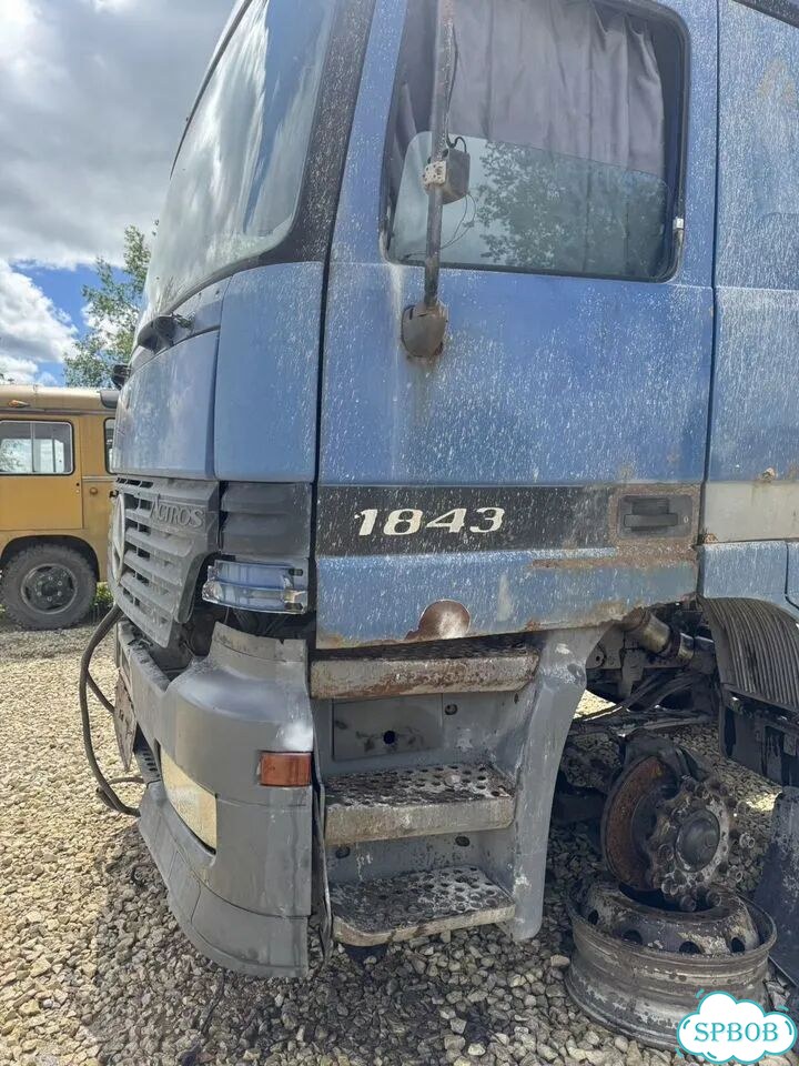Кабина Mercedes Actros mp1 2000 года фото 6