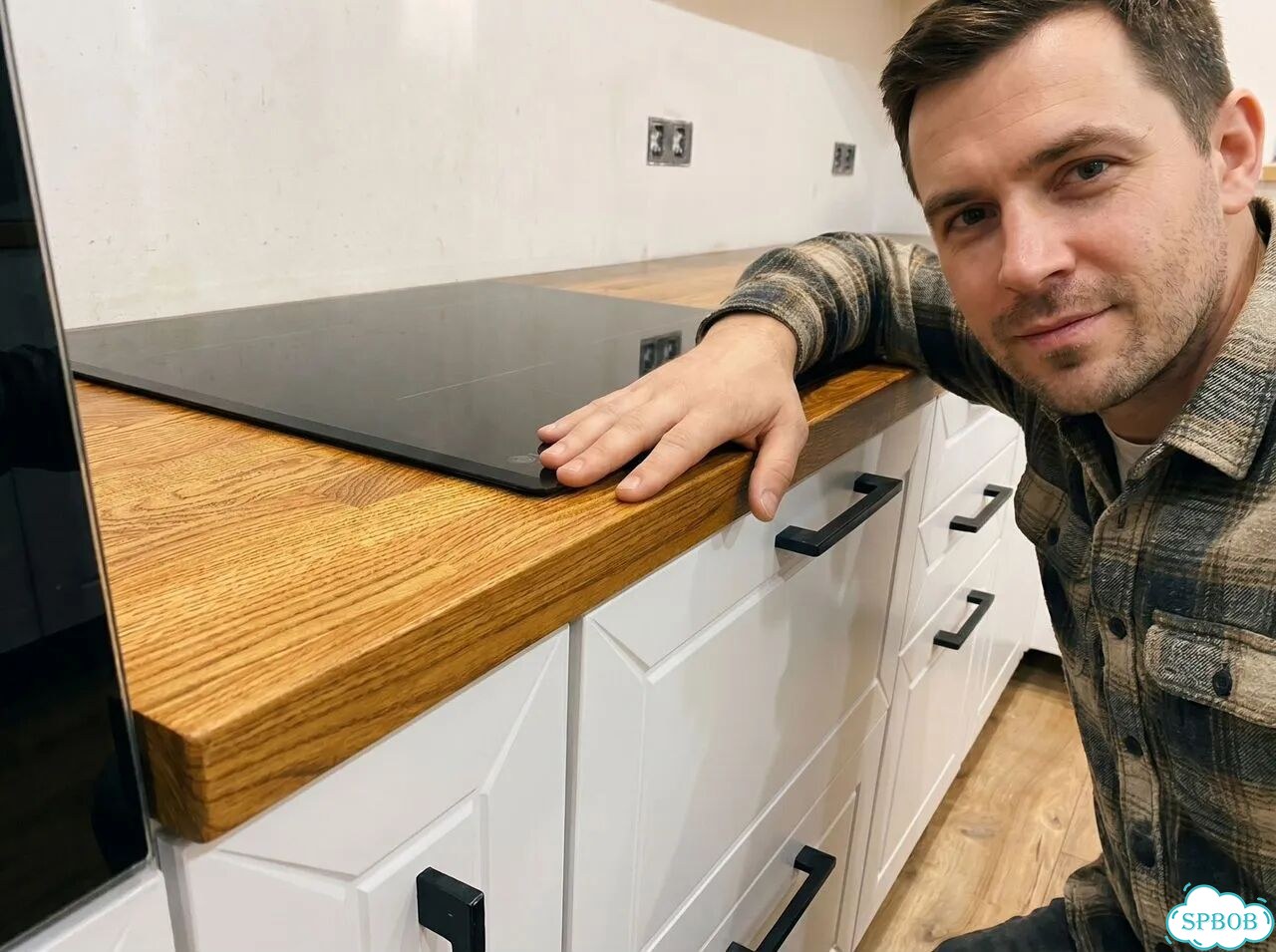 Столешница из дуба, которую не поведет от влаги фото 1
