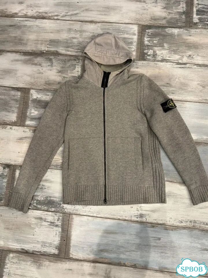 Шерстянная кофта stone island фото 2