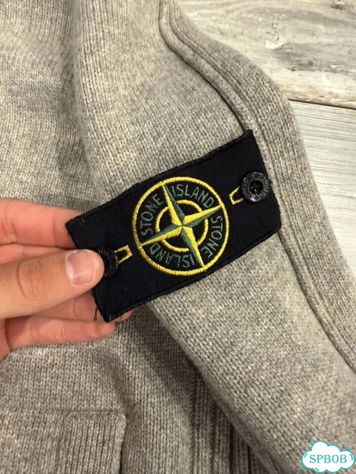Шерстянная кофта stone island фото 4