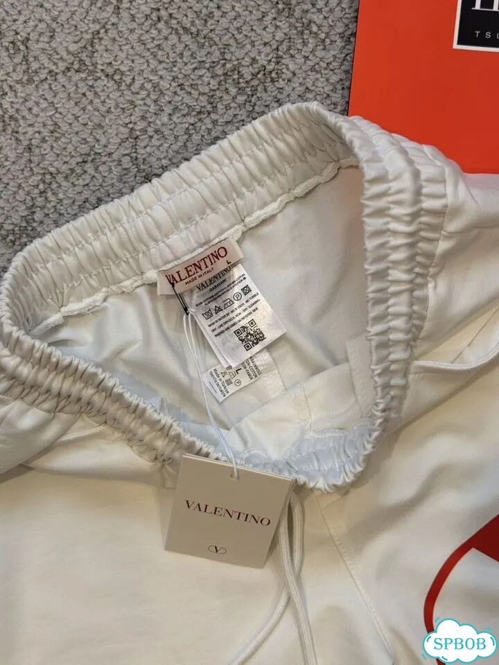 Шорты valentino белые хайп 2026 фото 6