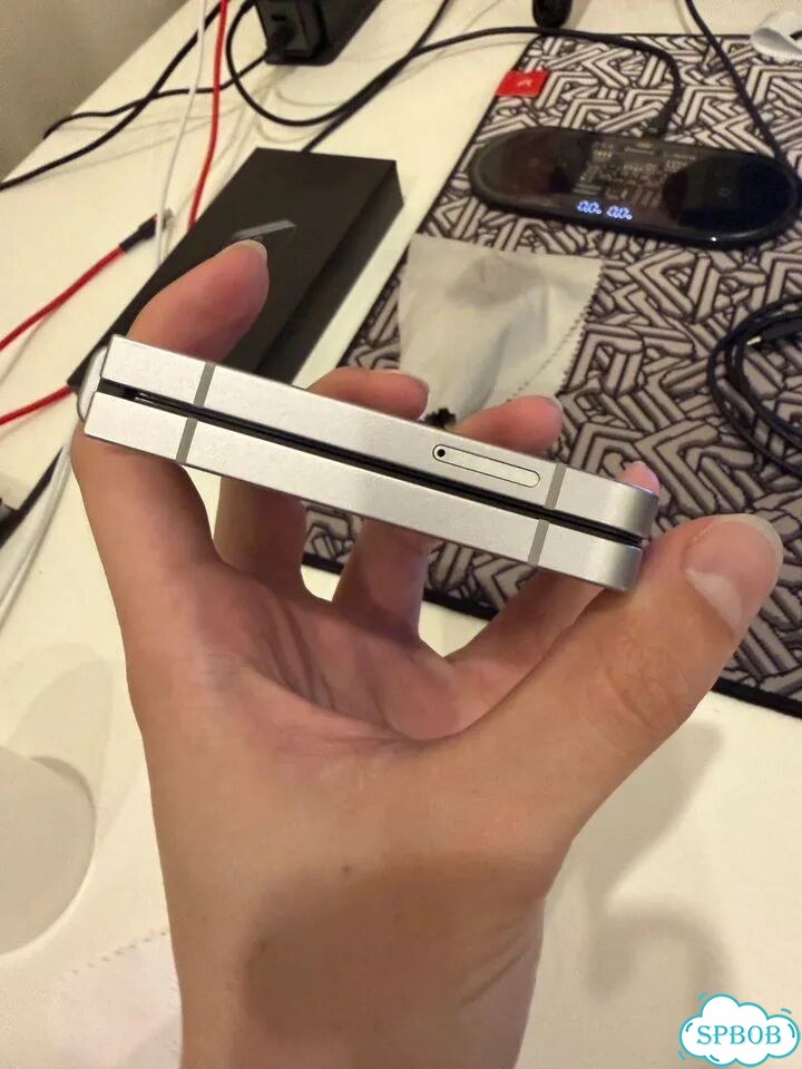 Samsung Galaxy Z Flip 6, 12/256 ГБ фото 4