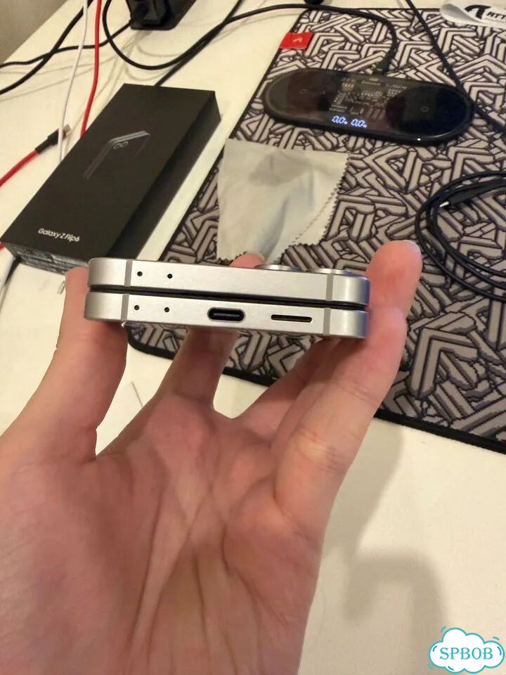 Samsung Galaxy Z Flip 6, 12/256 ГБ фото 7