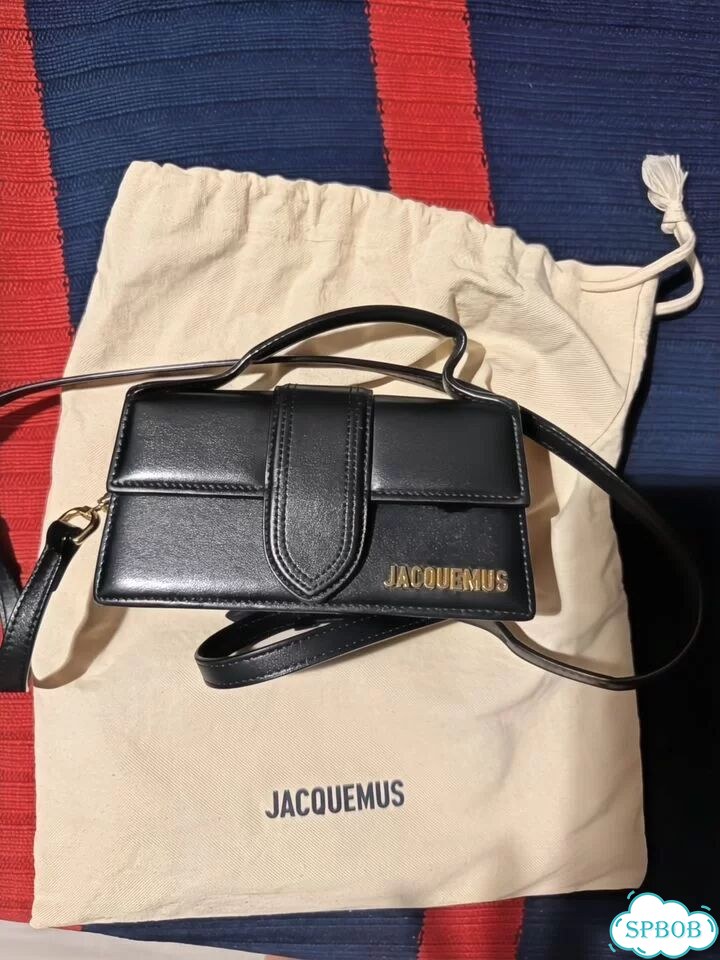 Сумка женская jacquemus фото 1