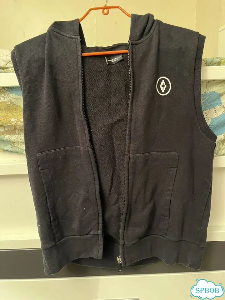 Жилетка marcelo burlon оригинал фото 2