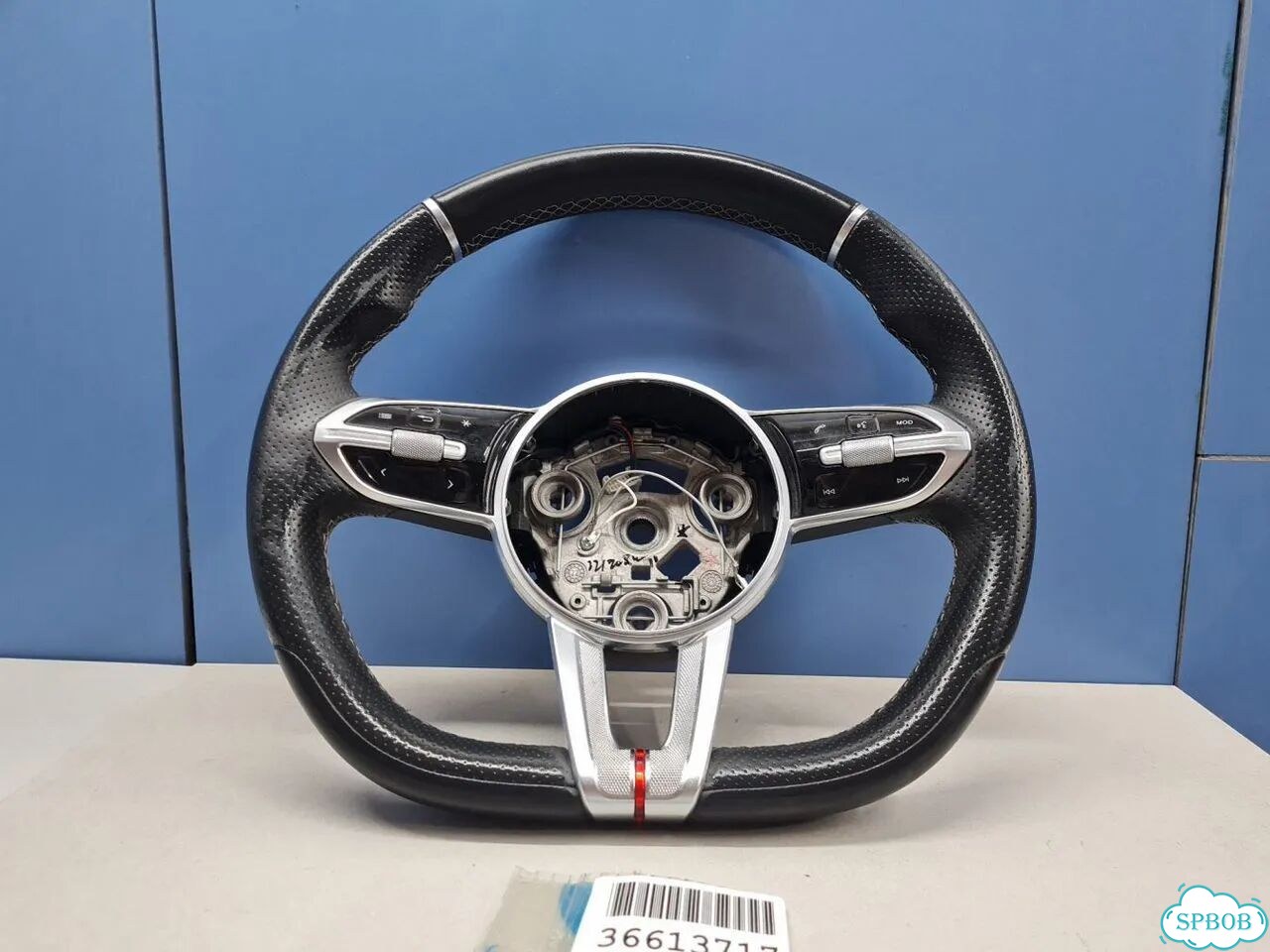 Рулевое колесо Hongqi HS3 2023 фото 1