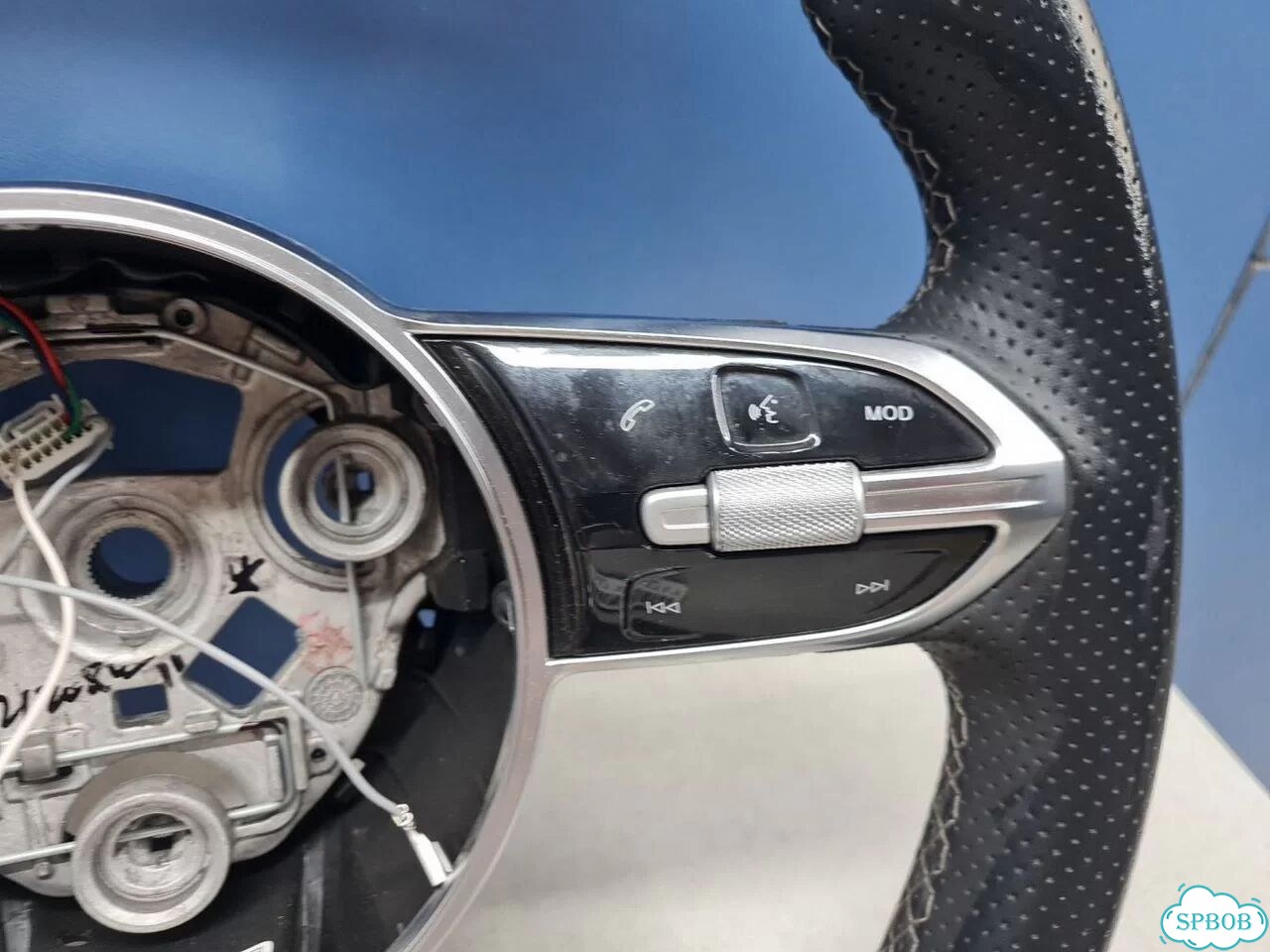 Рулевое колесо Hongqi HS3 2023 фото 6