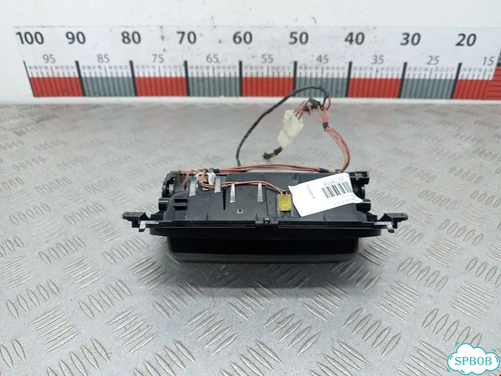 Пепельница передняя BMW 3-Series (E90/E91/E92/E93) фото 1