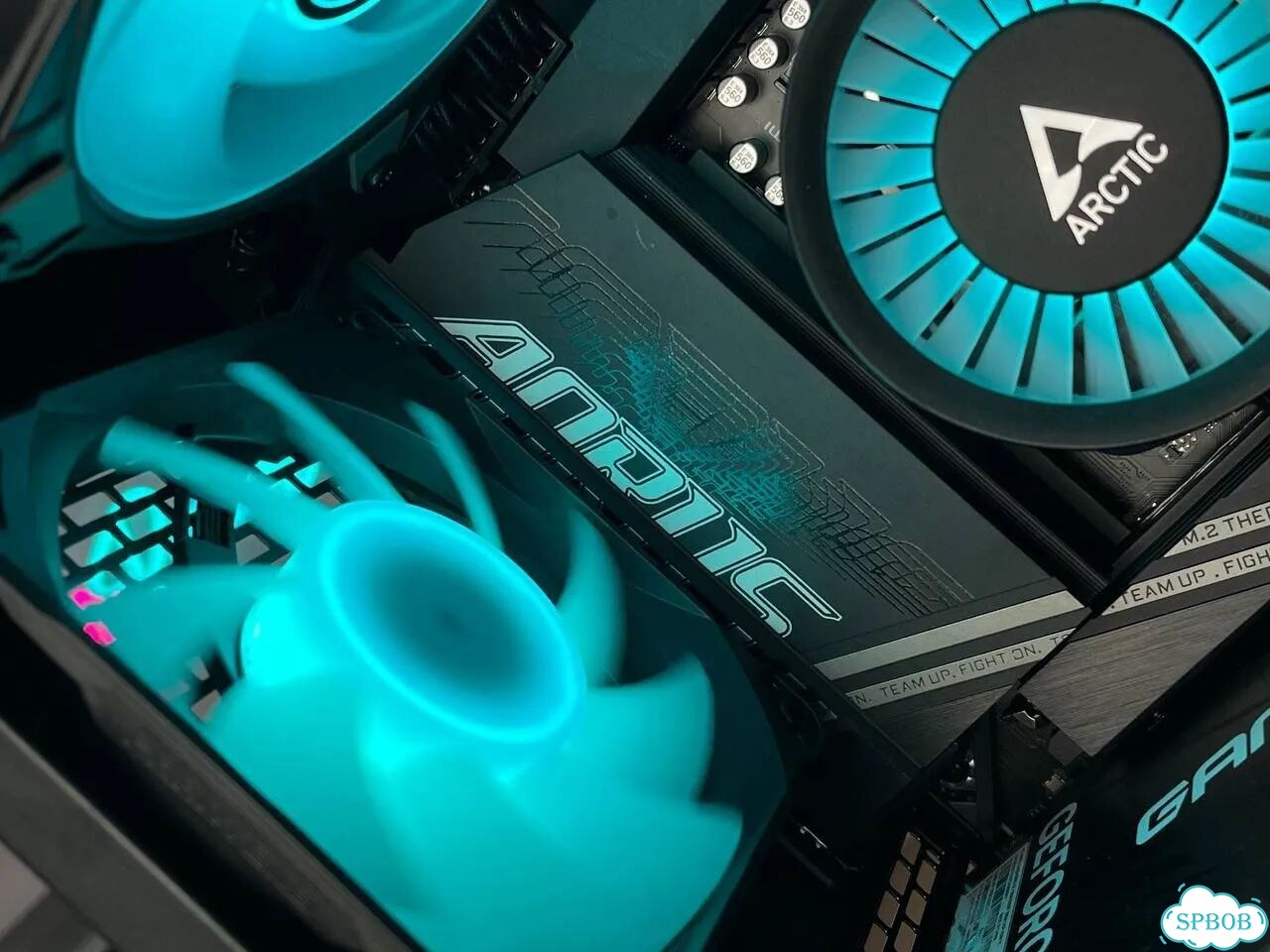 AMD Ryzen 7 9800X3D RX 9070 XT 32GB 1TB фото 4